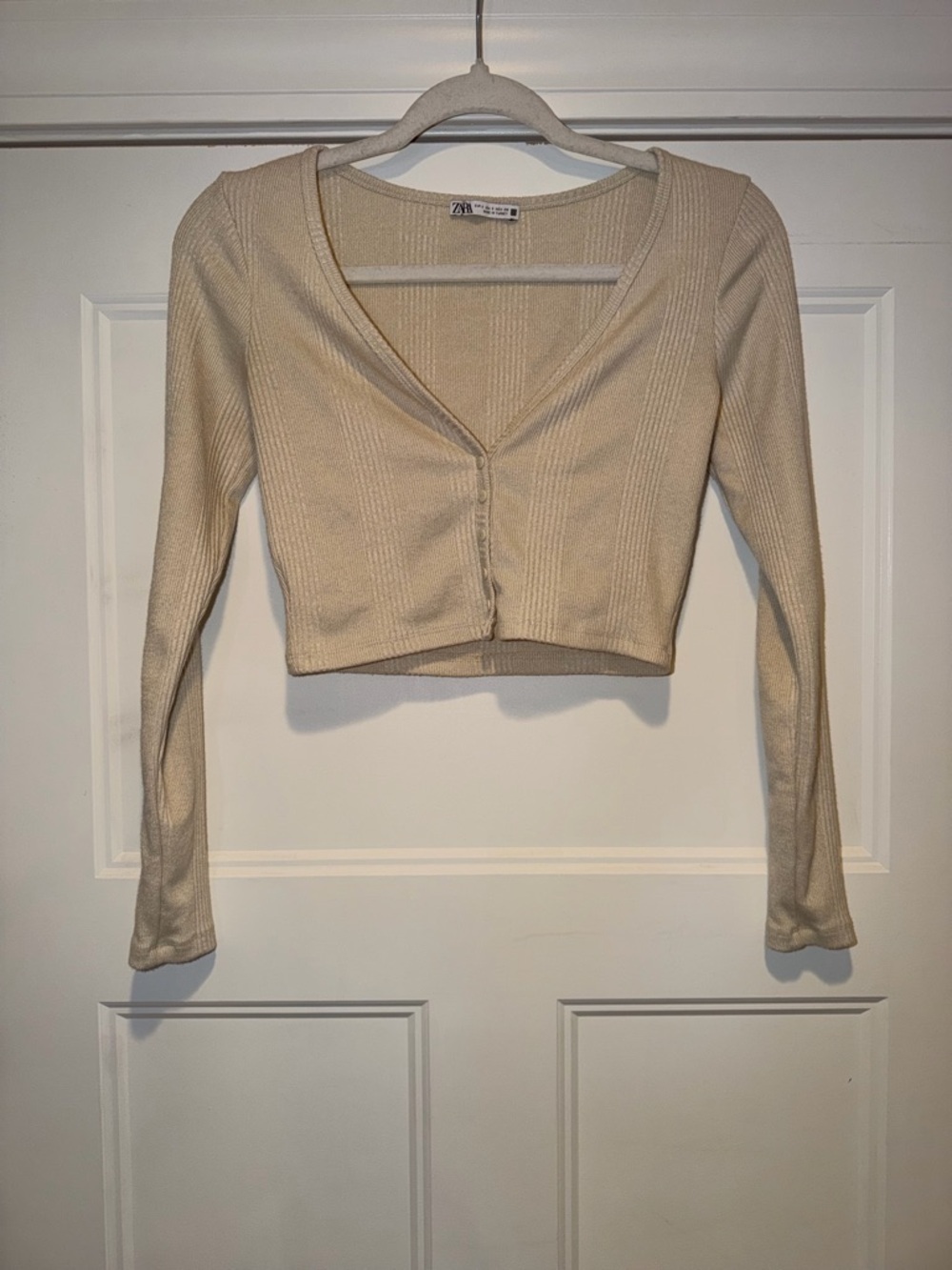 Zara Beige Ribbed Cropped Button-Up Cardigan